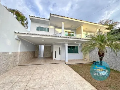 Casa com 4 Quartos à venda, 224m² no Parque Hotel, Araruama