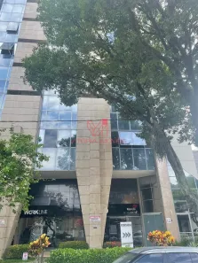 Sala Comercial para alugar, 135m² no Santa Lúcia, Vitória