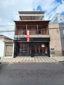 Sobrado com 3 Quartos para alugar, 162m² no Centro, Pouso Alegre