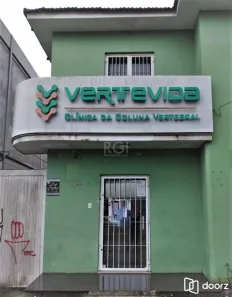 Imóvel Comercial à venda, 250m² no Partenon, Porto Alegre