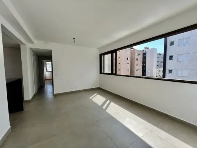 Apartamento com 3 quartos — Santo Antônio, Belo Horizonte