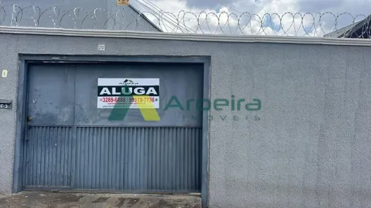 Casa com 2 Quartos para alugar, 105m² no Setor Faiçalville, Goiânia