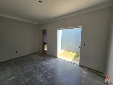 Casa com 3 Quartos à venda, 74m² no Laranjeiras, Uberlândia
