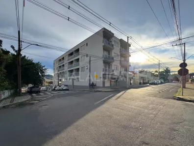 Apartamento com 3 Quartos para alugar, 148m² no Humaitá, Tubarão