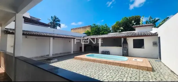 Casa com 4 Quartos para alugar, 350m² no Ipitanga, Lauro de Freitas
