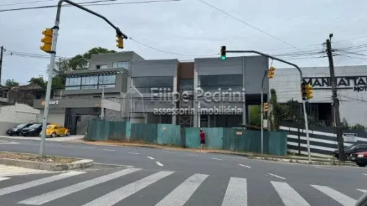 Imóvel Comercial para alugar, 734m² no Cavalhada, Porto Alegre