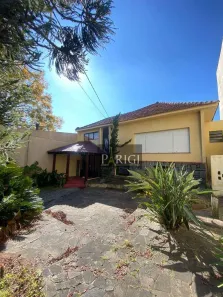Imóvel Comercial para alugar, 200m² no Vila Ipiranga, Porto Alegre