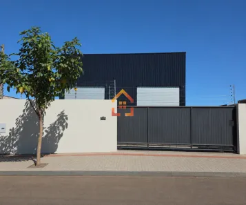Galpão/Depósito/Armazém para alugar, 271m² no Waldemar Hauer, Londrina