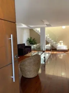 Casa de Condomínio com 3 Quartos à venda, 380m² no Rio do Ouro, São Gonçalo