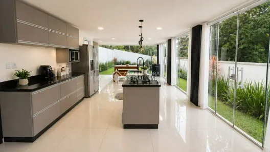 Casa de Condomínio com 3 Quartos à venda, 250m² no Hípica, Porto Alegre