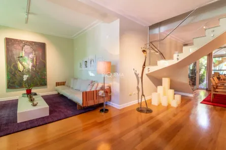 Casa com 2 Quartos para alugar, 180m² no Vila Nova Conceição, São Paulo