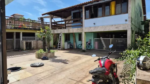 Sobrado com 5 Quartos à venda, 200m² no Mumbuca, Maricá