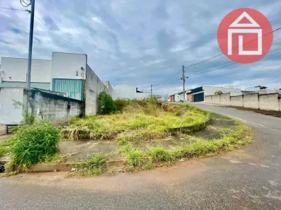 Lote/Terreno à venda, 384m² no Chácara Alvorada, Bragança Paulista