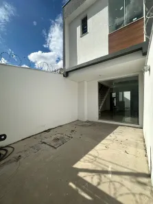 Casa com 2 Quartos à venda, 88m² no Piratininga (Venda Nova), Belo Horizonte