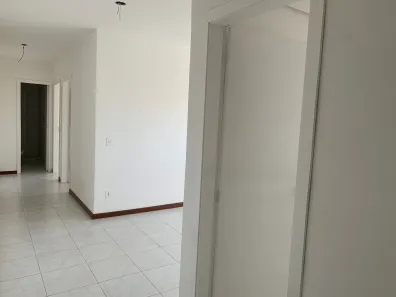 Apartamento com 2 Quartos para alugar, 52m² no Santana, Porto Alegre