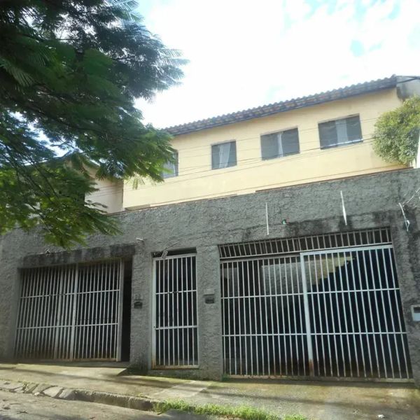Casa com 3 quartos — Trevo, Belo Horizonte