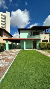 Casa de Condomínio com 4 Quartos para alugar, 230m² no Buraquinho, Lauro de Freitas
