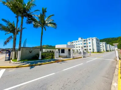 Apartamento com 2 Quartos à venda, 58m² no Fundos, Biguaçu