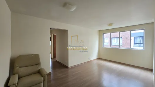 Apartamento com 2 Quartos para alugar, 75m² no Água Verde, Curitiba