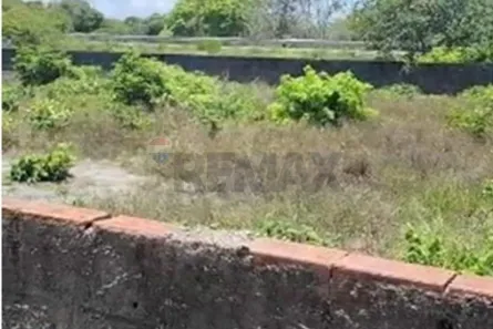Lote/Terreno à venda, 812m² no , Sirinhaém