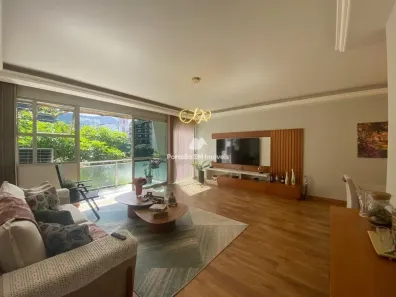 Apartamento com 3 Quartos à venda, 130m² no Lagoa, Rio de Janeiro