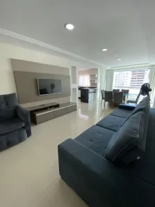 Apartamento com 4 Quartos para alugar, 136m² no Centro, Balneário Camboriú