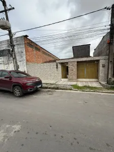 Casa com 3 Quartos à venda, 220m² no Tabuleiro do Martins, Maceió