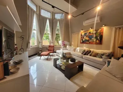 Casa com 3 Quartos à venda, 257m² no Itacoatiara, Niterói