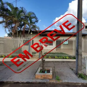 Casa com 3 Quartos para alugar, 180m² no São Francisco, Ibiporã
