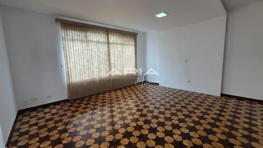 Casa com 4 Quartos à venda, 300m² no Jardim Londrilar, Londrina