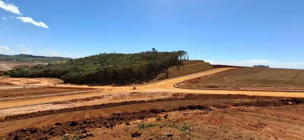 Lote/Terreno à venda, 250m² no Loteamento Floresta, São José dos Campos