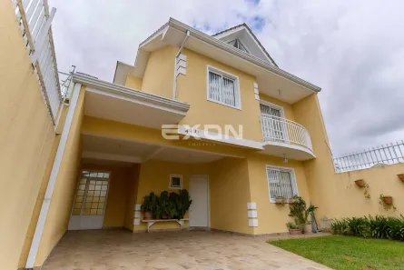 Sobrado com 3 Quartos à venda, 159m² no Fanny, Curitiba