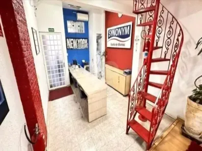 Prédio Comercial para alugar, 322m² no Santo Antônio, São Caetano do Sul