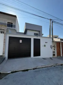 Casa com 3 Quartos à venda, 112m² no Novo Horizonte, Macaé