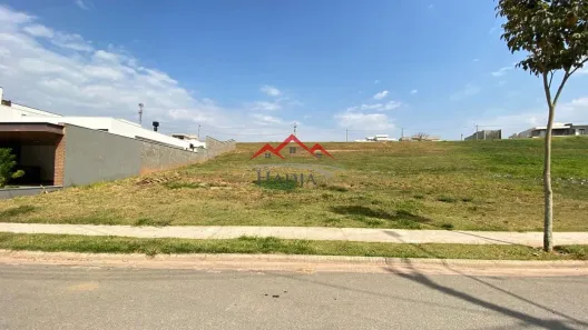 Lote/Terreno à venda, 700m² no Jardim Santa Teresa, Jundiaí