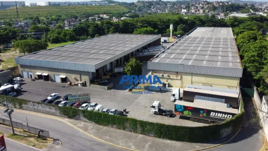 Galpão/Depósito/Armazém para alugar, 425m² no Pavuna, Rio de Janeiro