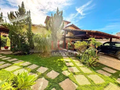 Casa com 3 Quartos à venda, 220m² no Maravista, Niterói