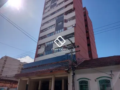 Apartamento com 2 Quartos para alugar, 119m² no Centro, Pelotas