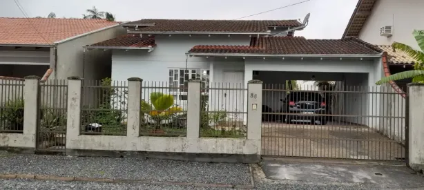 Casa com 3 Quartos à venda, 153m² no Santo Antônio, Joinville