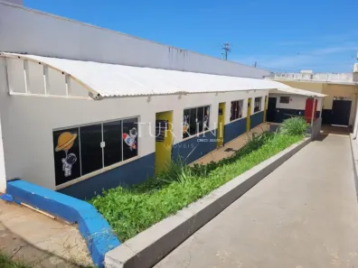 Ponto Comercial para alugar, 577m² no Jardim Aeroporto, Bauru