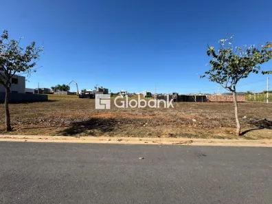 Lote/Terreno à venda, 304m² no Residencial Terras Alphaville, Montes Claros