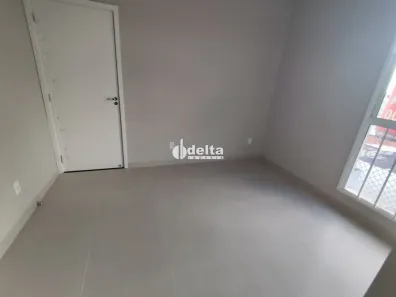 Apartamento com 2 Quartos para alugar, 60m² no Brasil, Uberlândia