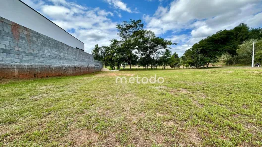 Lote/Terreno à venda, 647m² no Estância Guararema, Guararema