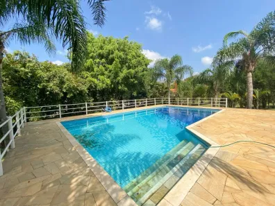 Casa com 3 Quartos para alugar, 400m² no Parque Village Castelo, Itu