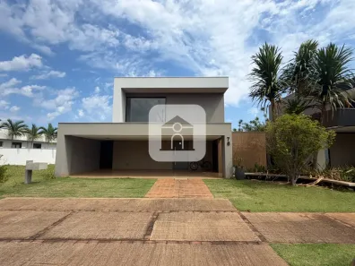 Casa de Condomínio com 4 Quartos para alugar, 380m² no Jardim Sul, Uberlândia