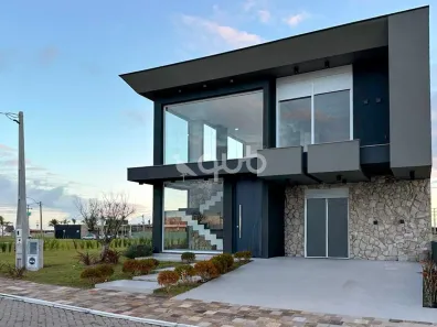 Sobrado com 4 Quartos à venda, 230m² no , Xangri-Lá