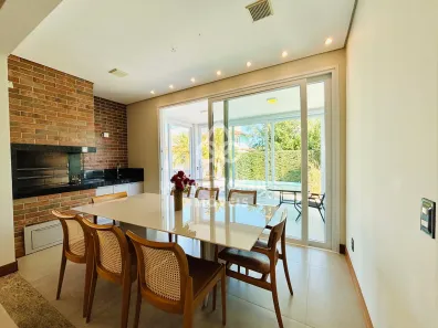 Casa com 4 Quartos à venda, 242m² no Jurerê Internacional, Florianópolis