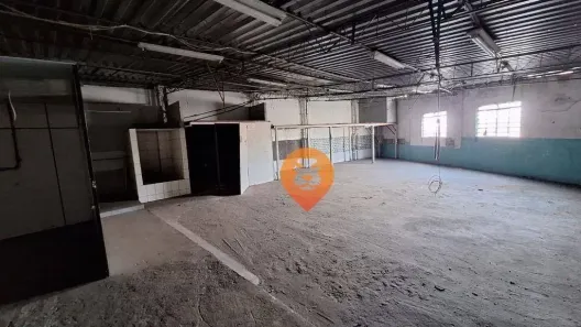 Galpão/Depósito/Armazém para alugar, 339m² no Santa Tereza, Belo Horizonte