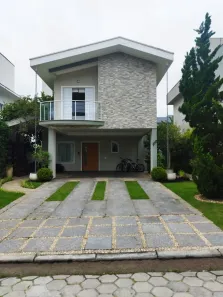 Casa de Condomínio com 4 Quartos à venda, 241m² no Botujuru, Mogi das Cruzes