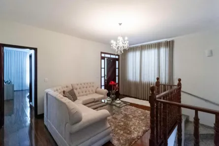 Casa com 3 Quartos à venda, 255m² no Castelo, Belo Horizonte